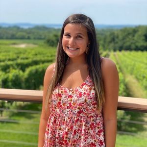 Meet your Posher, Ericka